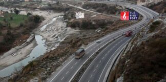 NH-44 पर बड़ा खतरा! आसमान से गिर रहे पत्थर, सफर से पहले जरूर पढ़ें ये जरूरी अलर्ट NH44 danger zone