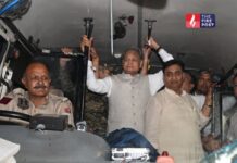 सड़क पर उतरे गहलोत-डोटासरा, फिर पहुंची पुलिस… जयपुर में हाई-वोल्टेज ड्रामा Rajasthan Congress