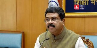 बड़ा राजनीतिक घटनाक्रम! धर्मेंद्र प्रधान ने शिक्षा मंत्री पद छोड़ा, भावुक बयान आया सामने Dharmendra Pradhan