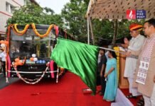 जयपुर की सड़कों पर दौड़ेंगी 16 नई ई-बसें! CM भजनलाल ने दिखाई हरी झंडी, यात्रियों को मिलेगा बड़ा फायदा PM E Bus Scheme