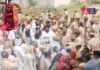 10 दिन से लापता बेटी की तलाश, फिर थाने पर बढ़ा तनाव! घेराव के बाद पुलिस-पब्लिक में झड़प Sadulpur News