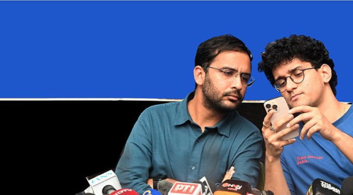 जेल से रिहा होते ही CJP नेता सौरव दास और आशुतोष पर फिर शिकंजा दिल्ली पुलिस क्राइम ब्रांच द्वारा समन भेजे जाने के बाद CJP नेता सौरव दास और आशुतोष रांका
