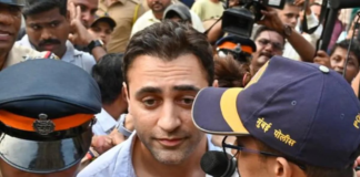 ‘लीव इंडिया’ आदेश पर बॉम्बे हाईकोर्ट से बॉलीवुड अभिनेता इमरान खान को राहत, 2 नवंबर तक सुनवाई टली बॉम्बे हाईकोर्ट से 'लीव इंडिया' नोटिस पर अंतरिम राहत मिलने के बाद अभिनेता इमरान खान
